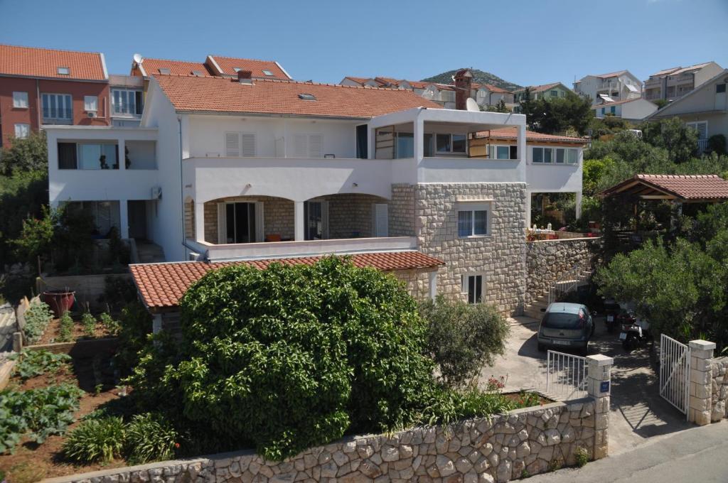 Stefica Apartman